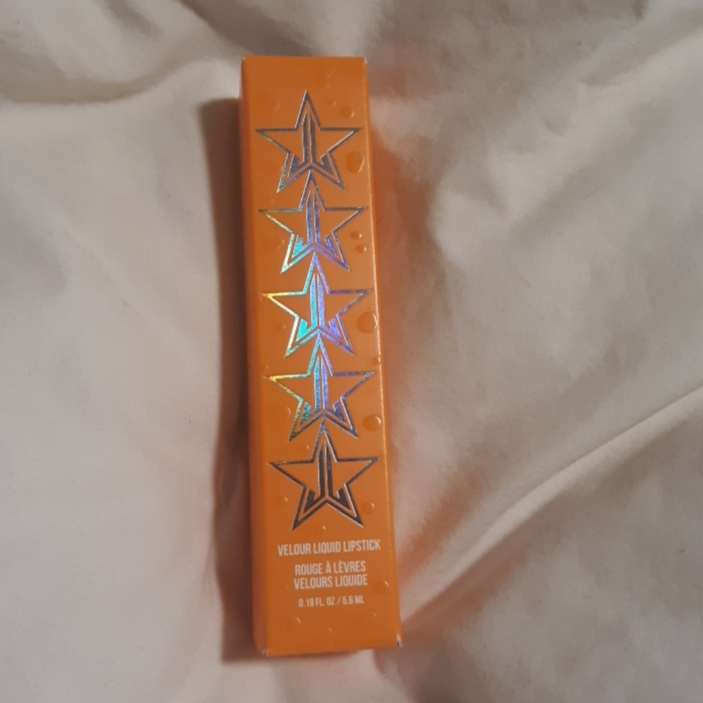 Jeffree Star Liquid Lipstick in Huntington Beach